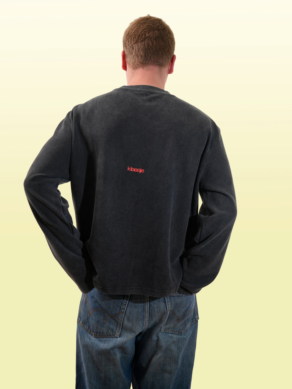 Klaasje World Longsleeve Zwart Oranje